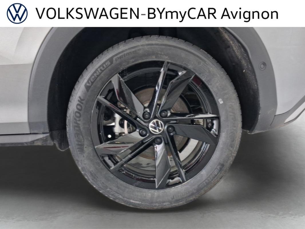Volkswagen T-Roc - Photo 17