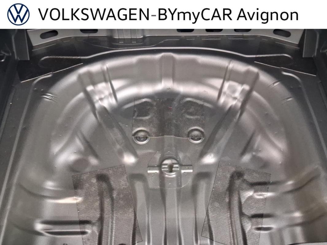 Volkswagen T-Roc - Photo 20