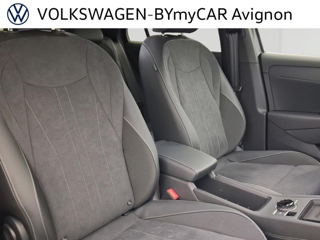 Volkswagen T-Roc - Photo 27