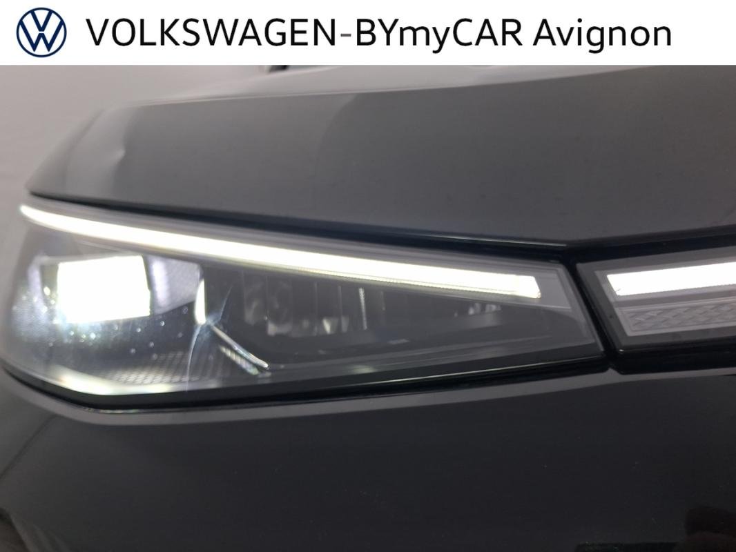 Volkswagen T-Roc - Photo 35
