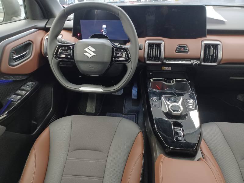 Suzuki Vitara - Photo 14