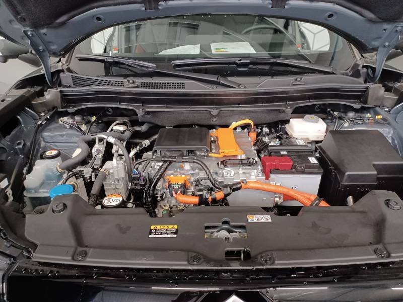 Suzuki Vitara - Photo 24