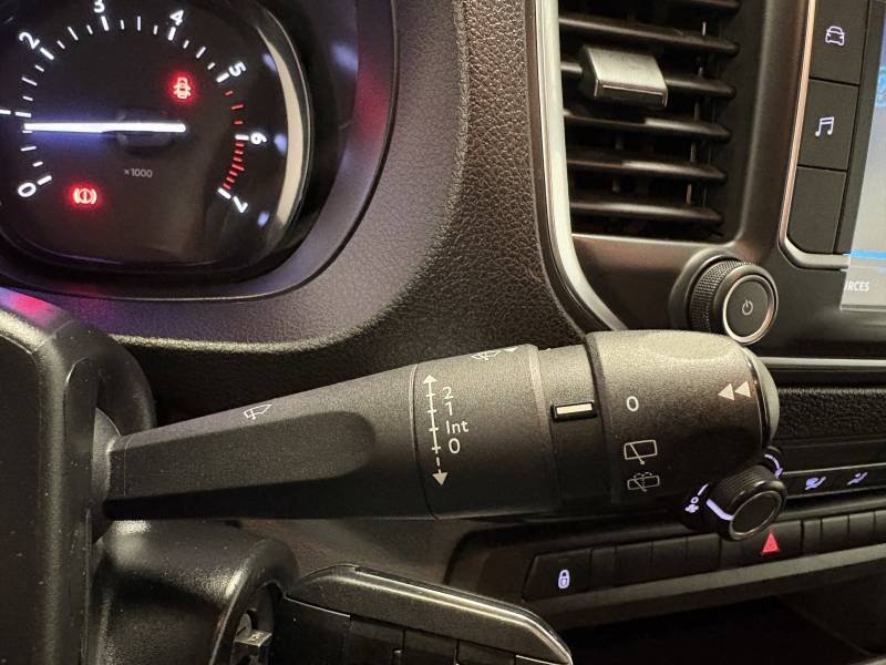 Peugeot Expert - Photo 11