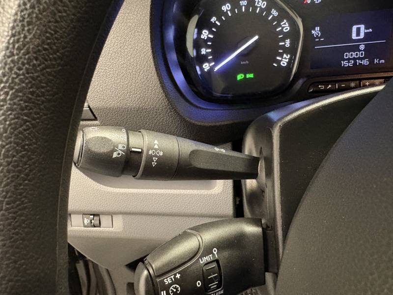 Peugeot Expert - Photo 12