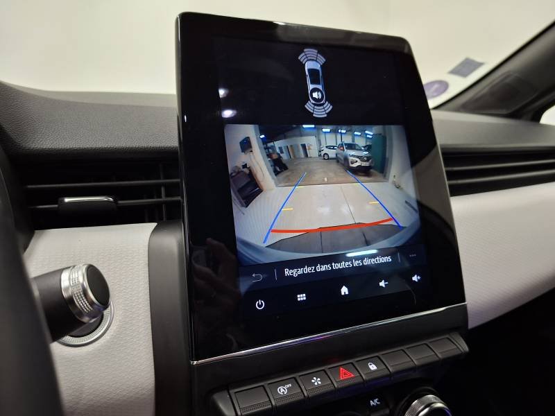 Renault Clio - Photo 16