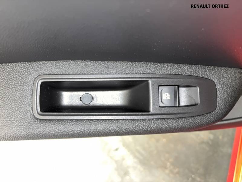 Renault Clio - Photo 20