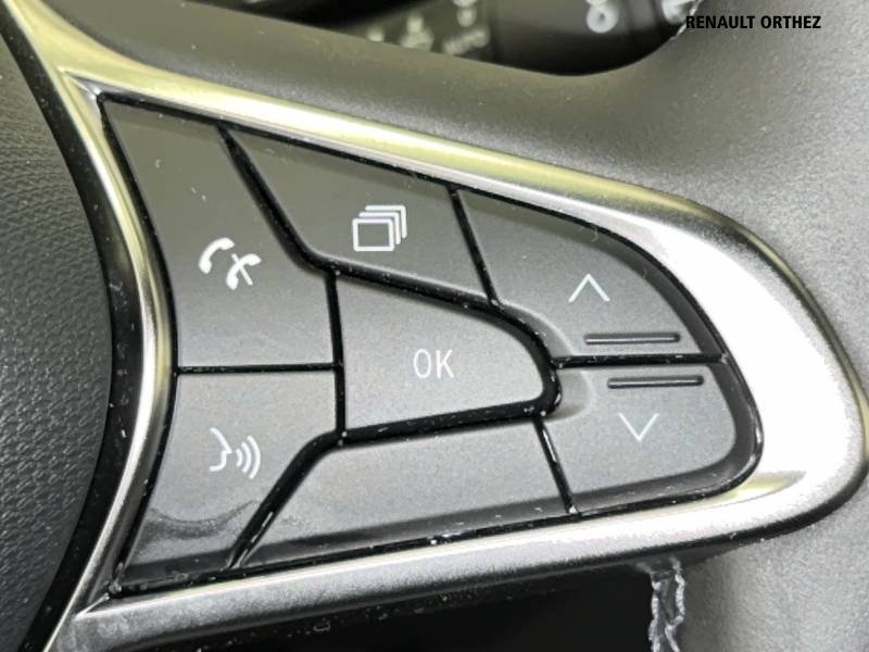Renault Clio - Photo 27