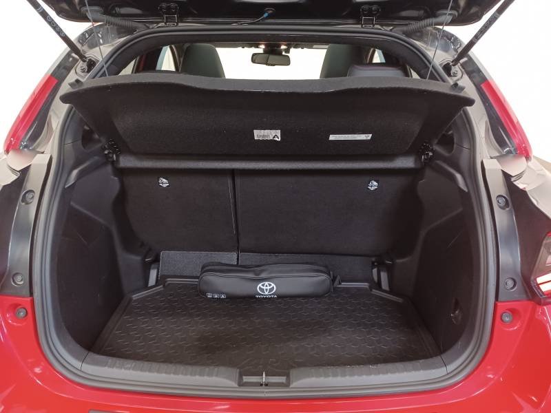 Toyota Yaris - Photo 16