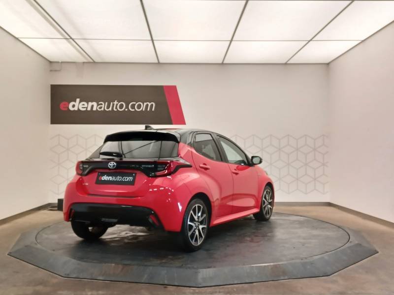 Toyota Yaris - Photo 2