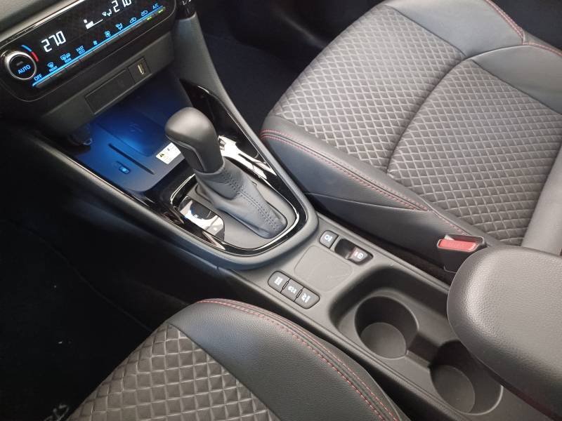 Toyota Yaris - Photo 23