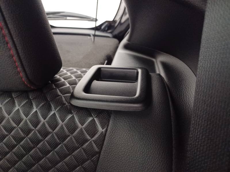 Toyota Yaris - Photo 41