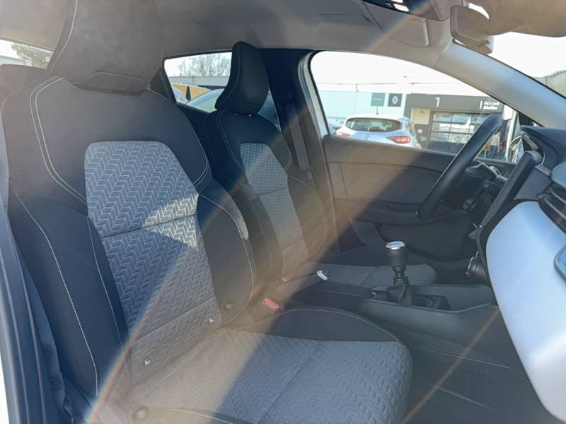 Renault Clio - Photo 11