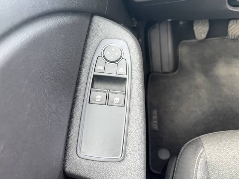 Renault Clio - Photo 13