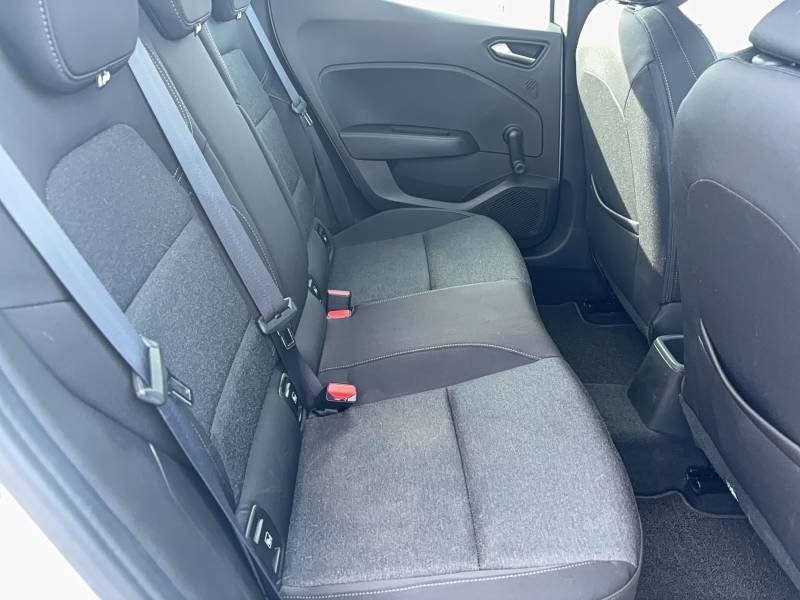 Renault Clio - Photo 31