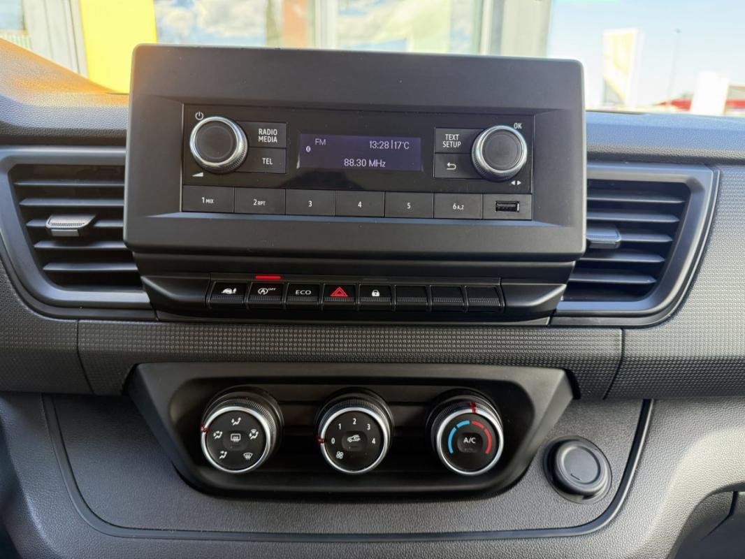 Renault Trafic - Photo 13