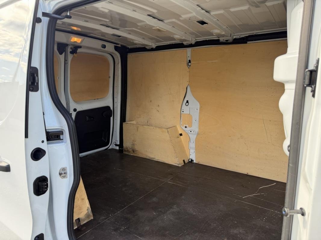 Renault Trafic - Photo 18