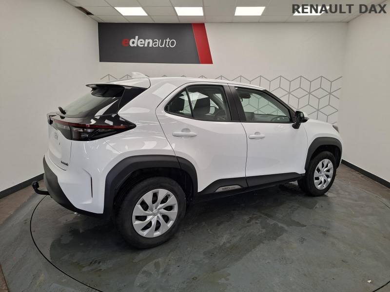 Toyota Yaris - Photo 11