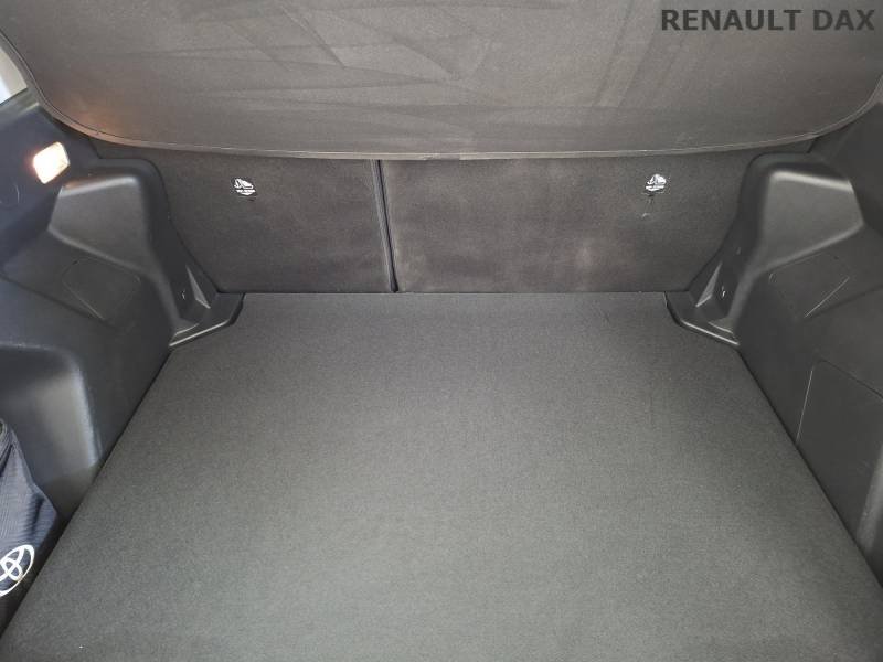 Toyota Yaris - Photo 13