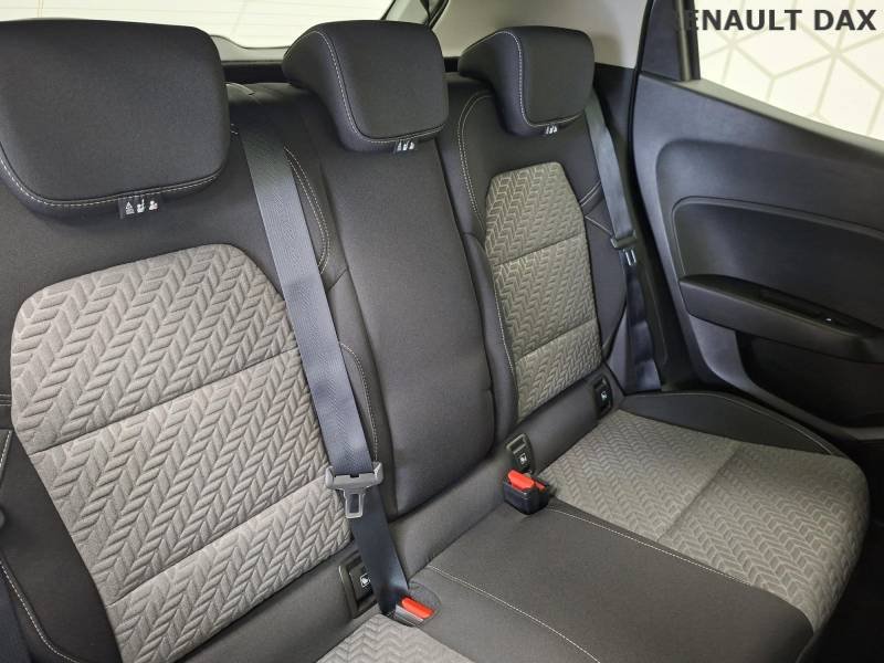 Renault Clio - Photo 24