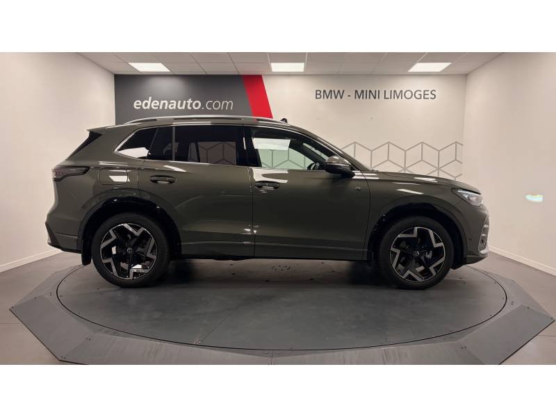 Volkswagen Tiguan - Photo 3