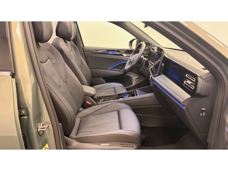 Volkswagen Tiguan - Photo 9