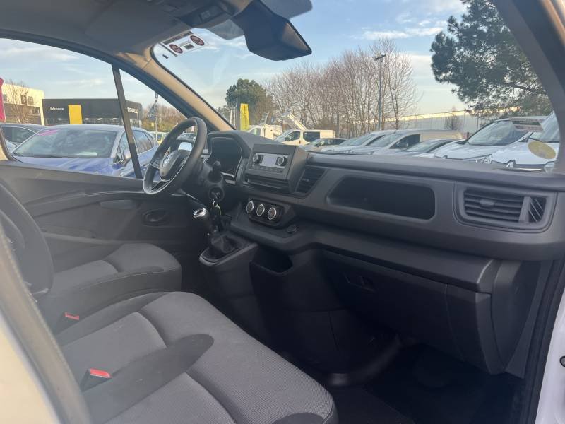 Renault Trafic - Photo 11