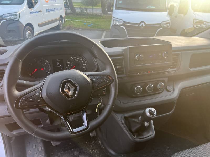 Renault Trafic - Photo 30