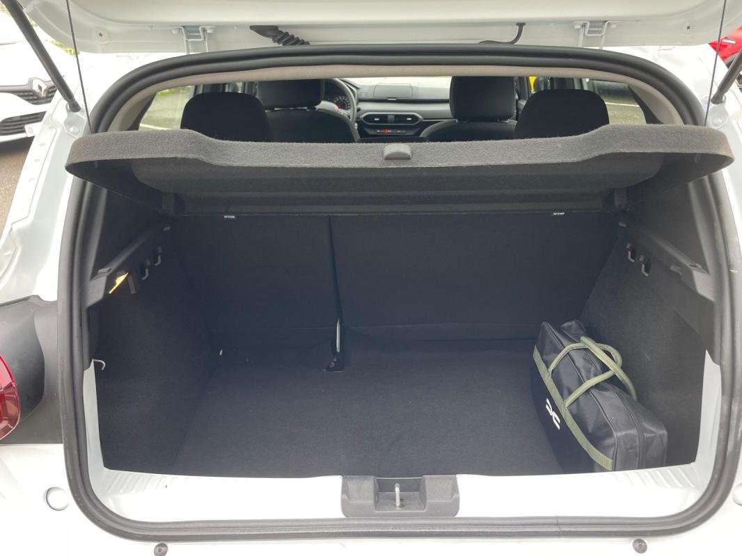 Dacia Sandero - Photo 16