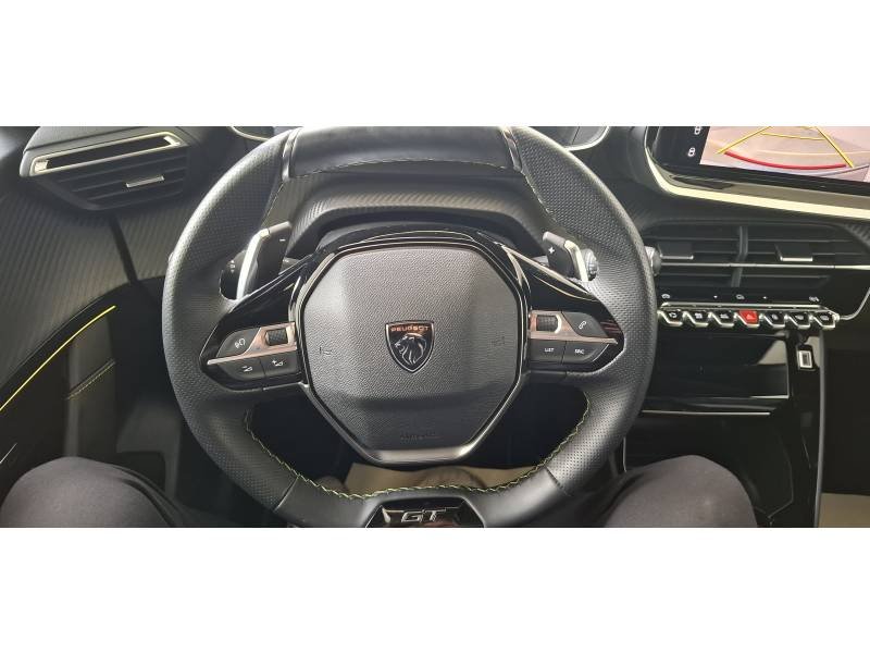 Peugeot 208 - Photo 14