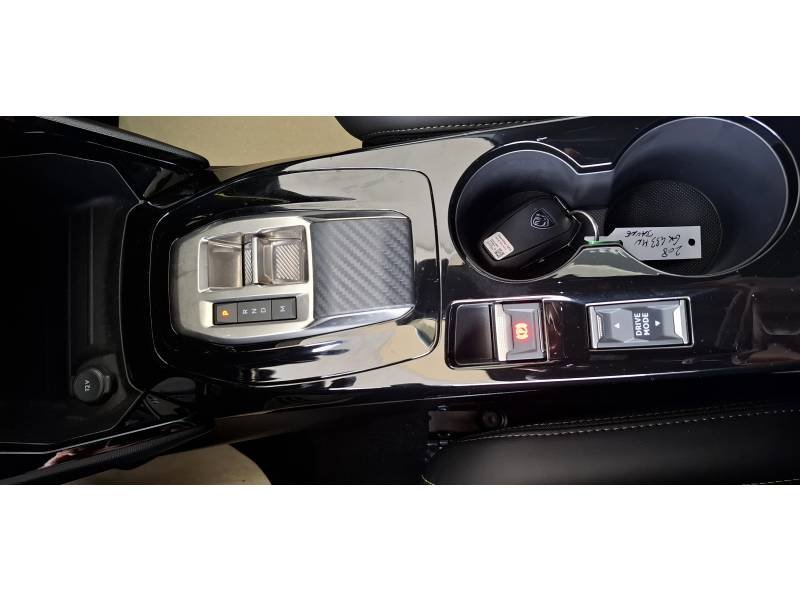 Peugeot 208 - Photo 19