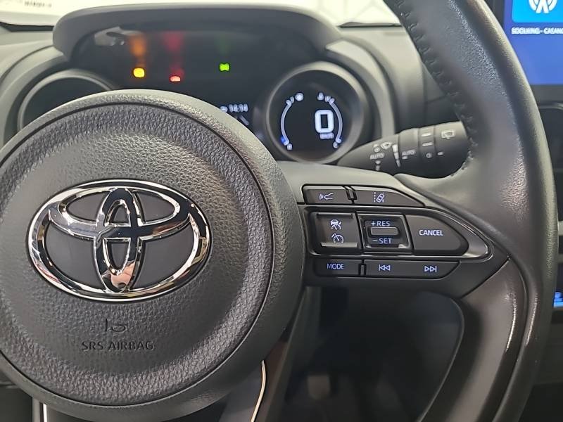 Toyota Yaris - Photo 17