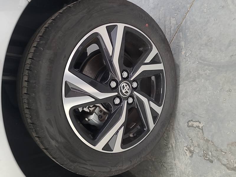 Toyota Yaris - Photo 14