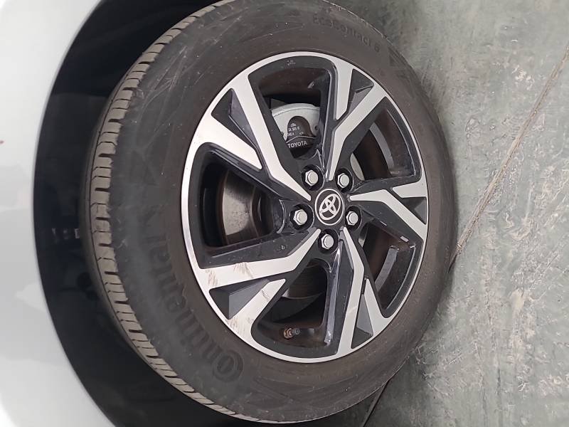 Toyota Yaris - Photo 16