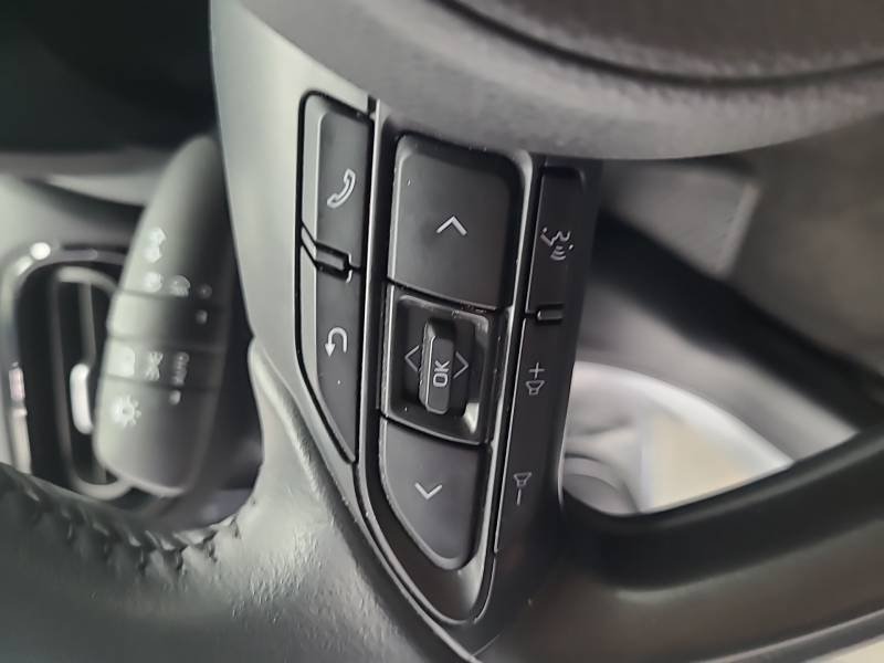 Toyota Yaris - Photo 35