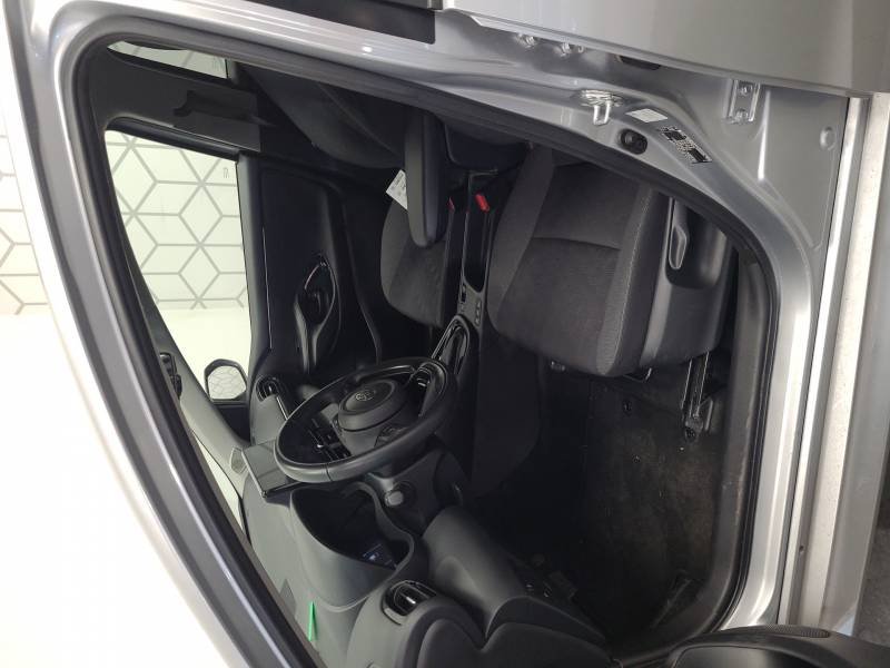 Toyota Yaris - Photo 10