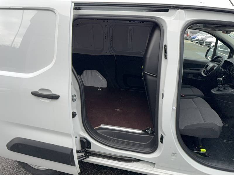 Toyota Proace City - Photo 13