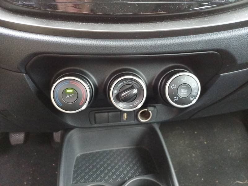 Toyota aygo x - Photo 24