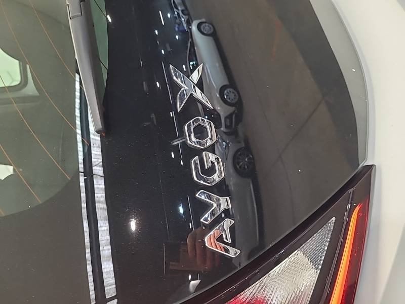 Toyota aygo x - Photo 19