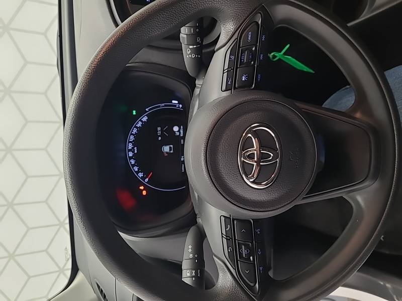 Toyota aygo x - Photo 24