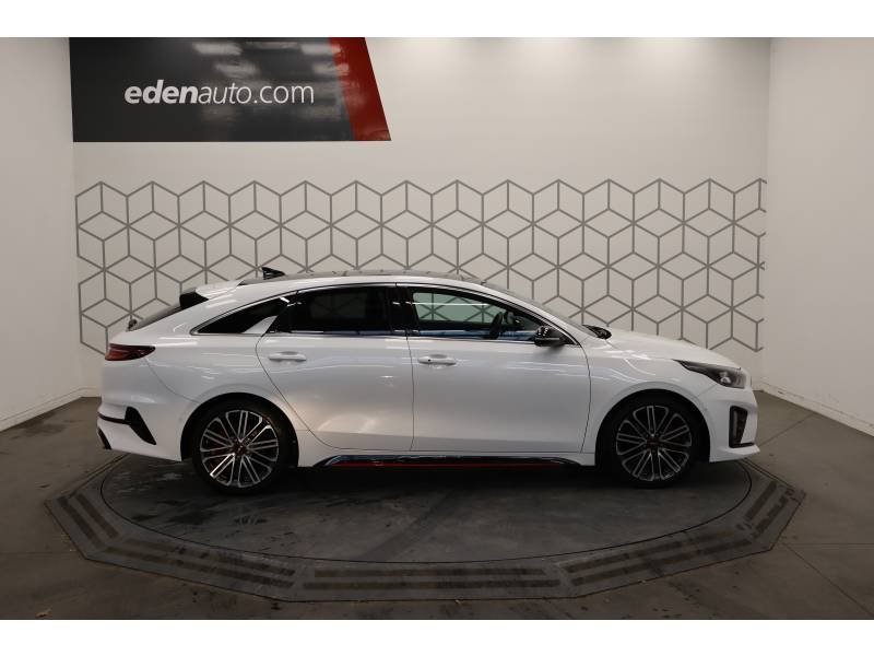 Kia Pro_cee'd - Photo 3