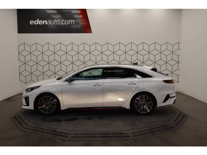 Kia Pro_cee'd - Photo 4