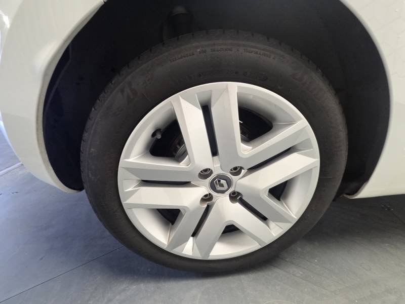Renault Clio - Photo 19