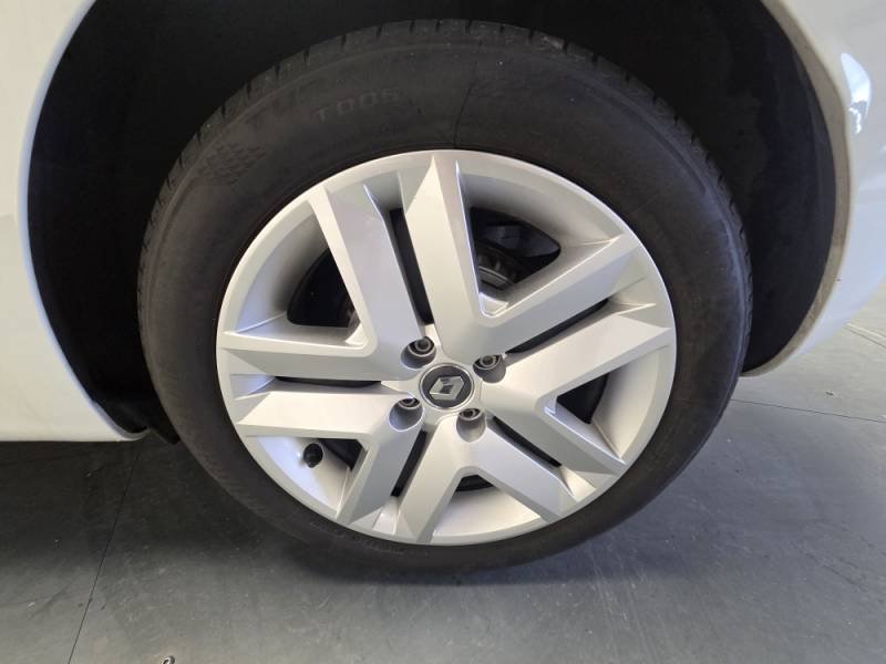 Renault Clio - Photo 23