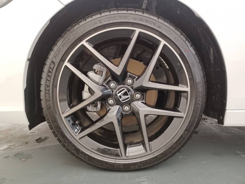 Honda Civic - Photo 7