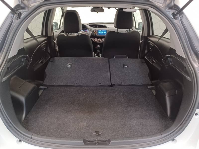Toyota Yaris - Photo 17