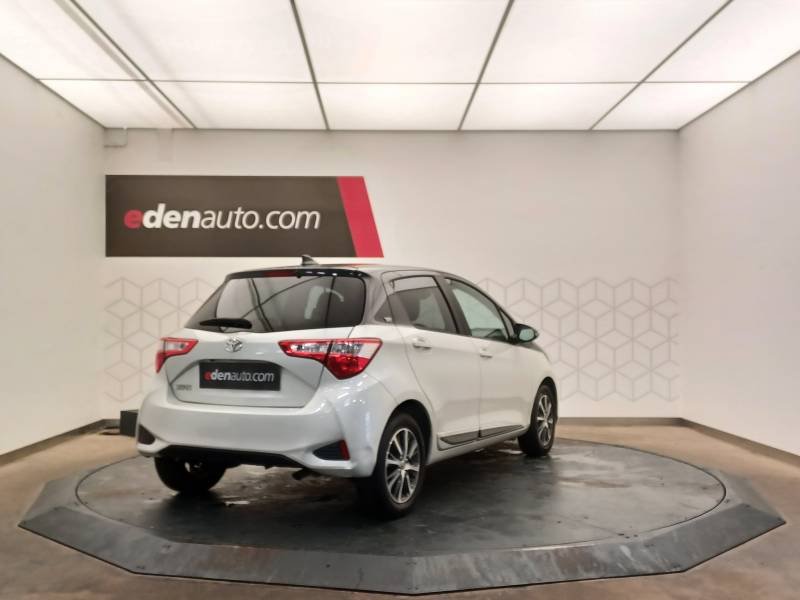 Toyota Yaris - Photo 2