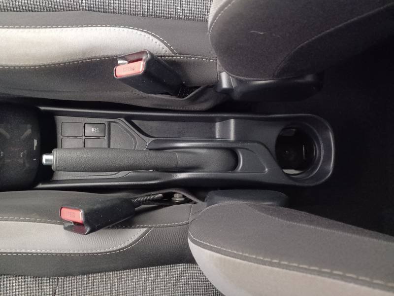 Toyota Yaris - Photo 25
