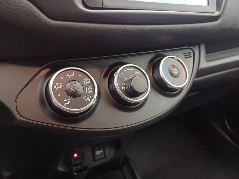 Toyota Yaris - Photo 28