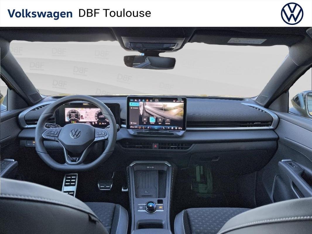 Volkswagen T-Roc - Photo 11