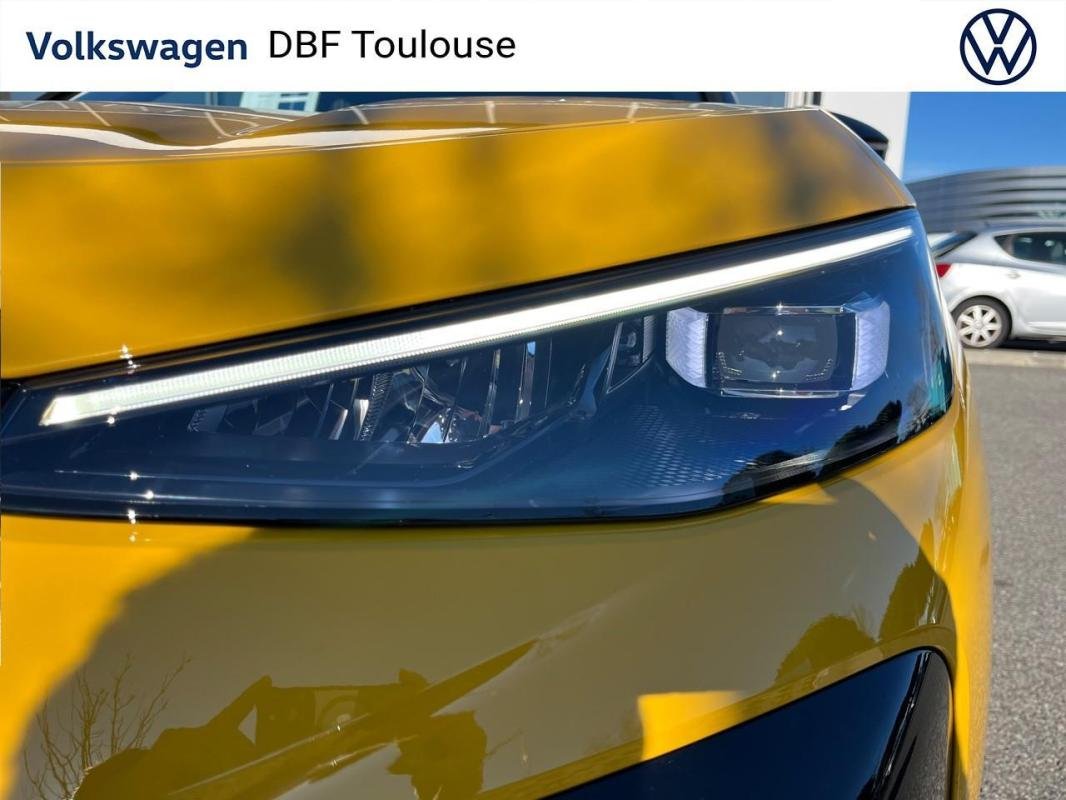 Volkswagen T-Roc - Photo 31